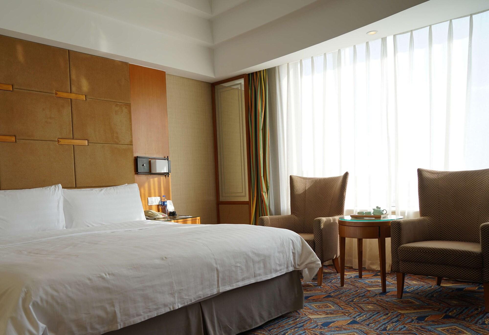 Shangri-La Baotou Bagian luar foto